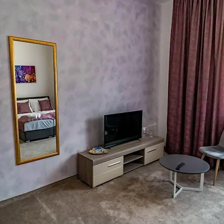 Stari Grad Hotel 4*